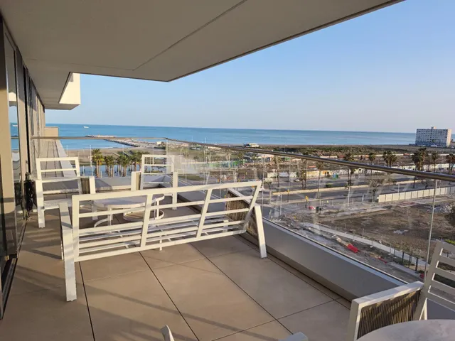 EXCLUSIVO PISO EN LAS MALAGA TOWERS VISION A ESTRENAR — 11