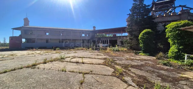 EN VENTA EDIFICIO EN CIGALES — 4