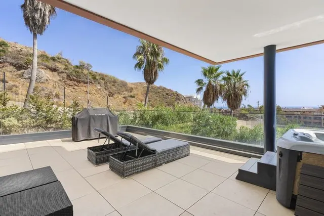 Apartamento Planta Baja en venta en Fuengirola - foto 5