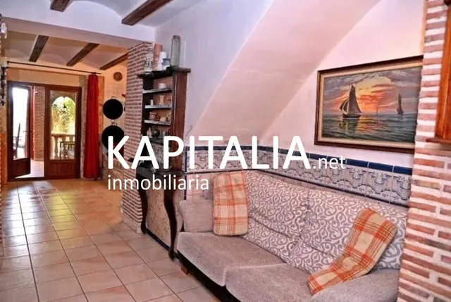 Casa con piscina privada en el palomar — 3