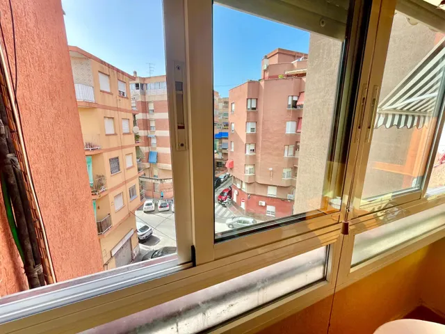 ¡Tu hogar de 4 dormitorios en Alicante junto al Bulevar del Pla! — 7