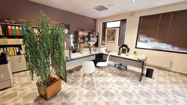 📢 ¡OPORTUNIDAD ÚNICA EN EL CENTRO DE BEMBIBRE! 🏙️ — 13