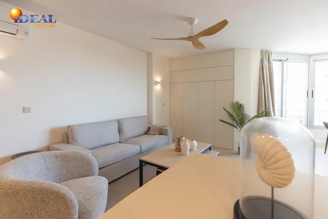 ¡exclusivo apartamento en primera linea de playa con reforma integral de alta gama! — 9