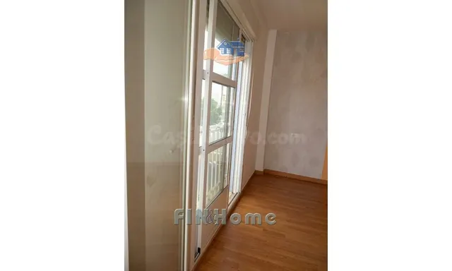 CASA ADOSADA EN VENTA EN GERENA – 3 DORMITORIOS, PATIO, TERR - foto 5