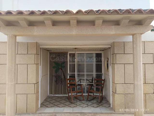 Chalet independiente de 2 plantas, en la urbanización de Tod - foto 3