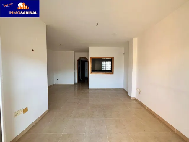 Acogedor Piso en Roquetas de Mar - Ideal para Familias. — 4