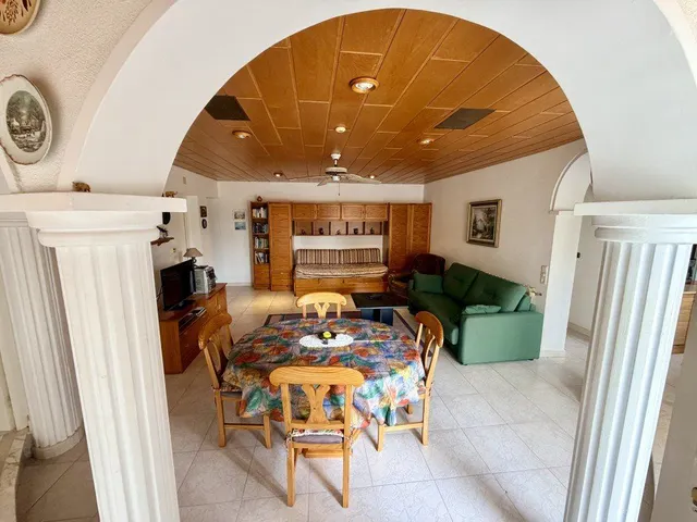 Villa 5 habitaciones 280m² en venta - La Marquesa — 25