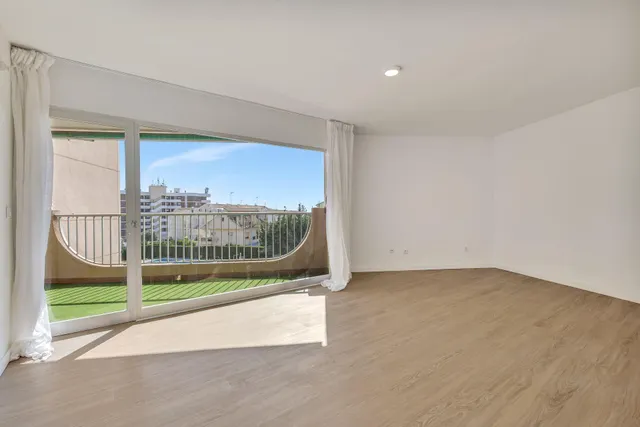 Apartamento de 3 dormitorios en Cabo Roig — 6