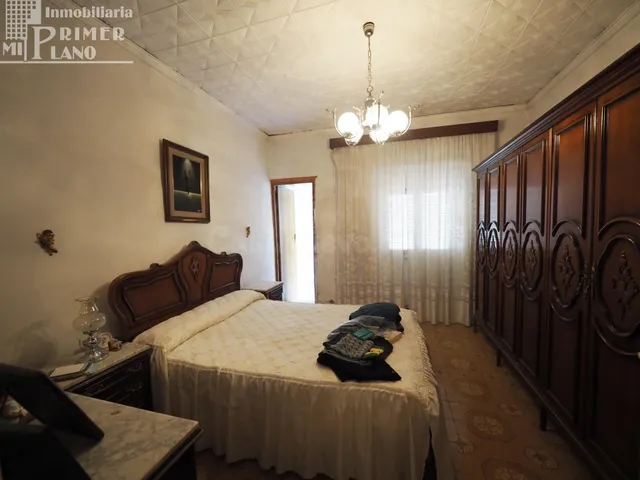 Se vende casa de planta baja para reformar con 159 m2 de sup - foto 2