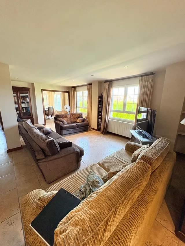 Espectacular Chalet en Petrer - Ideal para Familias — 10