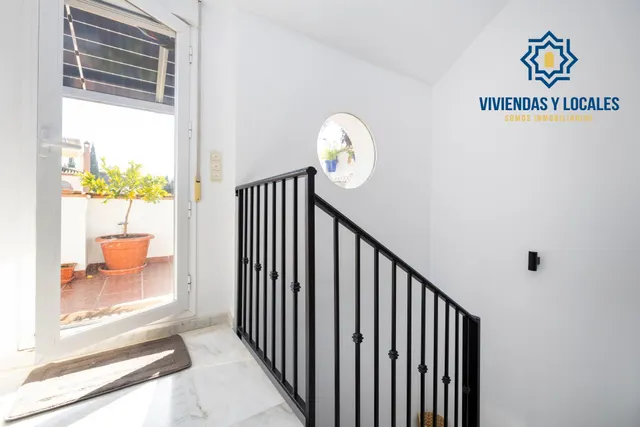 MARAVILLOSA CASA  A POCOS MINUTOS DEL CENTRO DE LA ZUBIA — 39