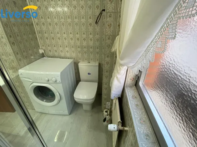 Se alquilan habitaciones, gastos pagados zona centro cerca de la Universidad Politécnica. — 14