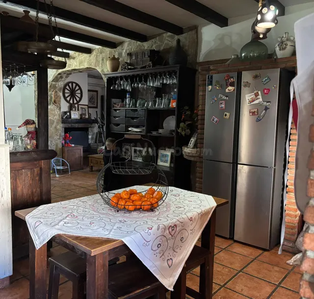 Acogedor Chalet en Algeciras con Piscina y Amplio Jardín — 21