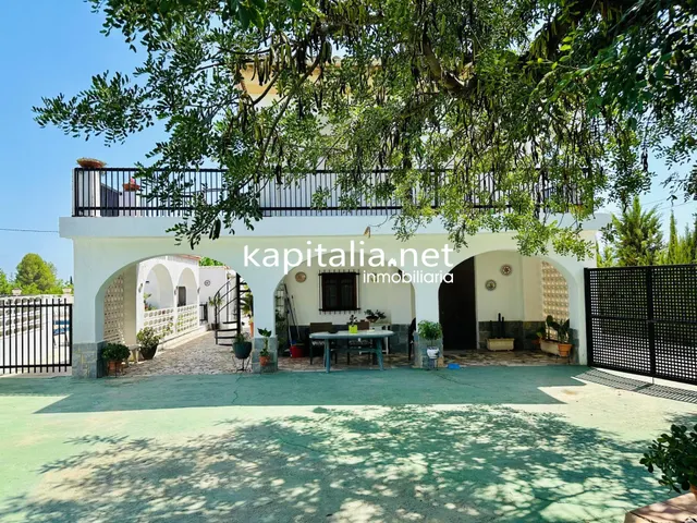Chalet en venta en Ontinyent — 42