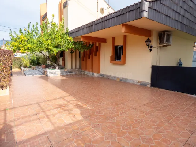 La Casa Donde Todo Es Posible — Un Hogar, Un Proyecto, Un Fu - foto 3
