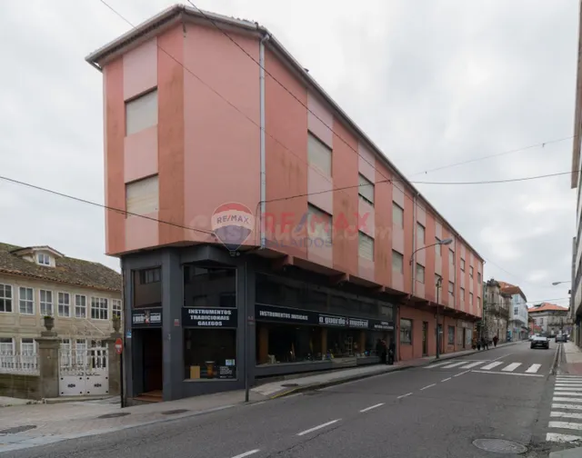 Edificio 2676m² en venta - A Guarda - foto 5