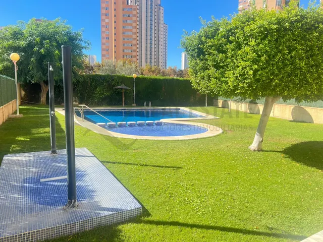 Espectacular piso en planta 27 con vistas panorámicas y ubicación privilegiada — 29