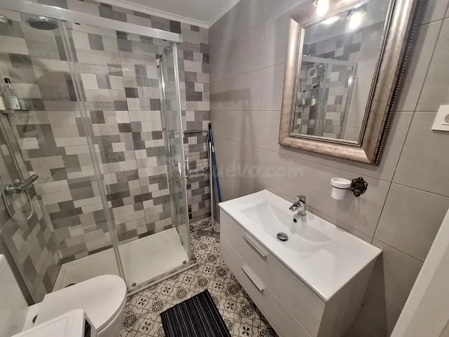 Estudio 1 habitación 30m² en venta - Estacion de autobuses - foto 5