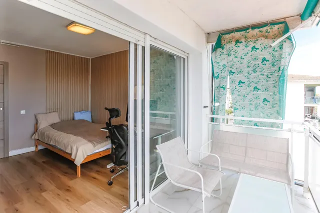 TU NUEVO HOGAR EN CUNIT , LISTO PARA ENTRAR A VIVIR . — 24