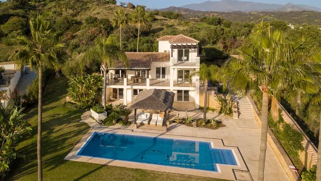 Chalet 4 habitaciones 440m² en venta - Costa Del Sol — 23