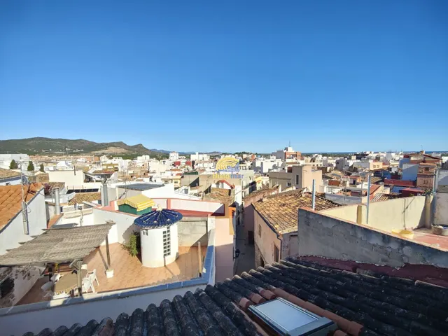 Encantadora Casa en el Casco Antiguo de Sagunto: Historia y Modernidad — 2