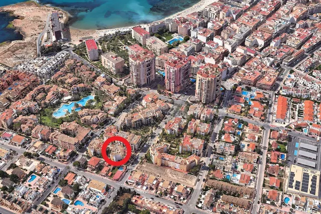 Maravilloso apartamento (aprox. 94 m2 - 1ª planta) en la popular Aldea del Mar con gran zona de piscina. Amplio balcón al sureste y a solo 400 m de la Playa de los Locos. — 40