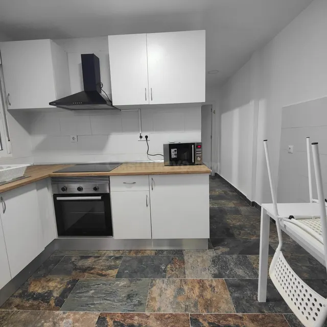 Piso 4 habitaciones 120m² en alquiler - Ucam - foto 4