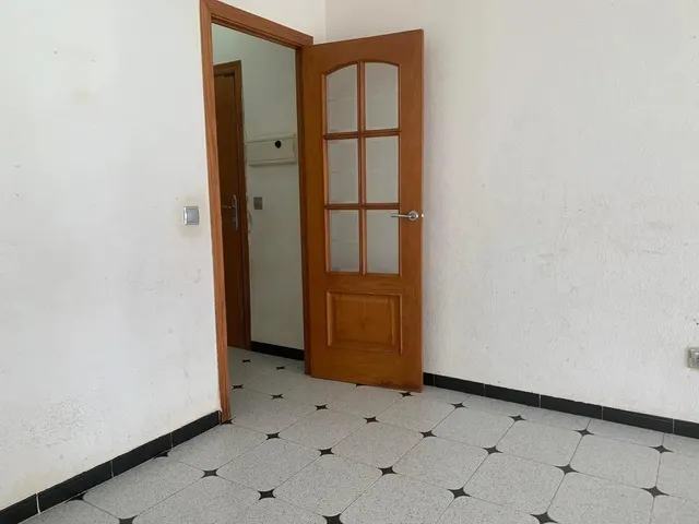 Luminoso piso en el Cairo de 3 dormitorios con ascensor — 10