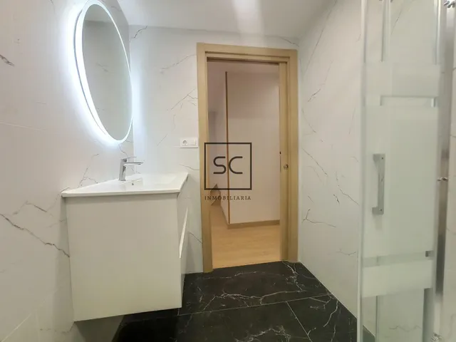 Piso en el Centro, Ferrol — 23
