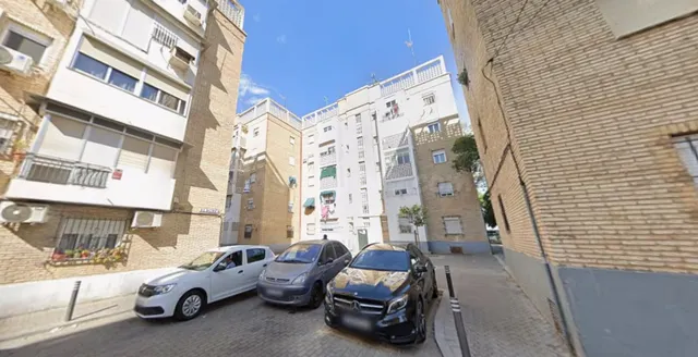Venta piso en Sevilla — 2