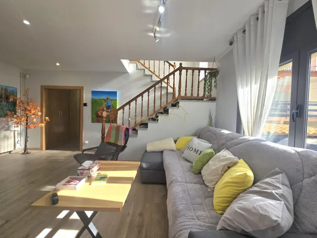 Vivienda exclusiva con piscina cerca de la playa — 21