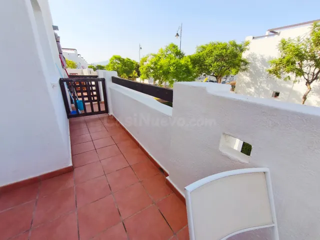 BONITO APARTAMENTO EN CONDADO DE ALHAMA — 4