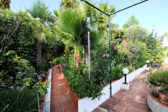 Encantadora casa en venta en Coín – ¡Una joya única con espectaculares vistas! — 13