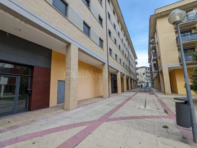 Local comercial en Estella - foto 3