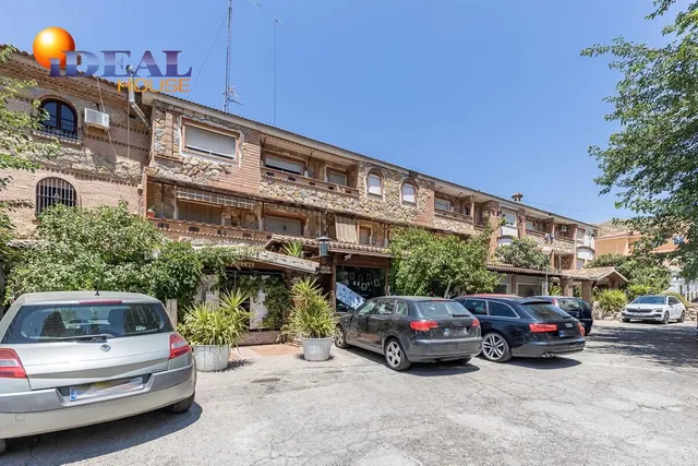 EN VENTA HOTEL Y RESTAURANTE LOS PINILLOS — 3