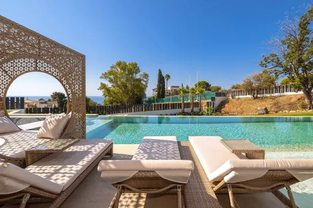 Chalet 7 habitaciones 954m² en venta - Centro — 30