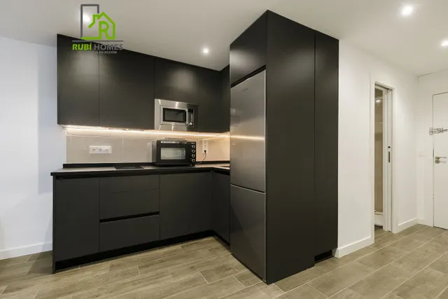 Apartamento reformado en ubicación privilegiada — 11