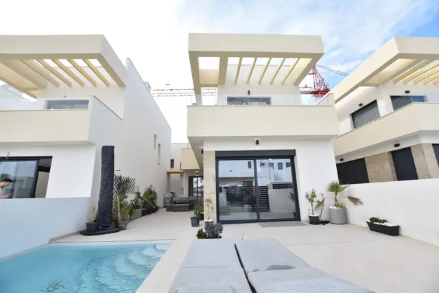 Villa 3 habitaciones 108m² en venta - Costa blanca sur — 41