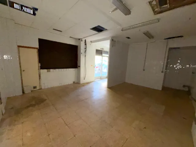 Local comercial con gran potencial frente a Mercadona — 6
