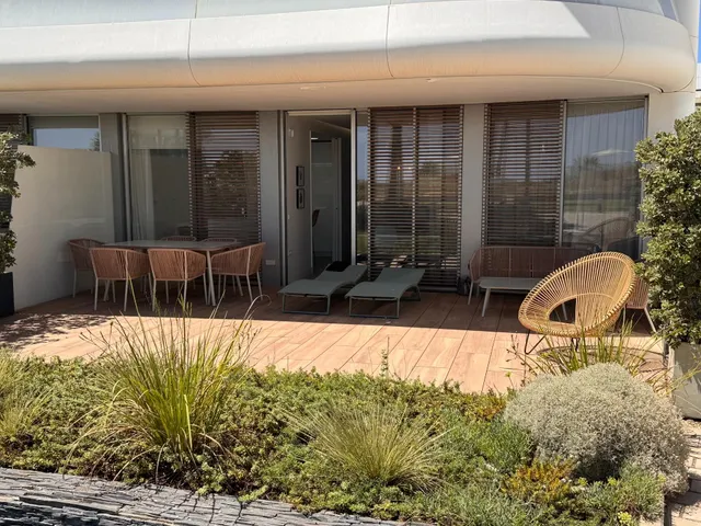 APARTAMENTO DE LUJO EN PRIMERA LÍNEA DE PLAYA — 20