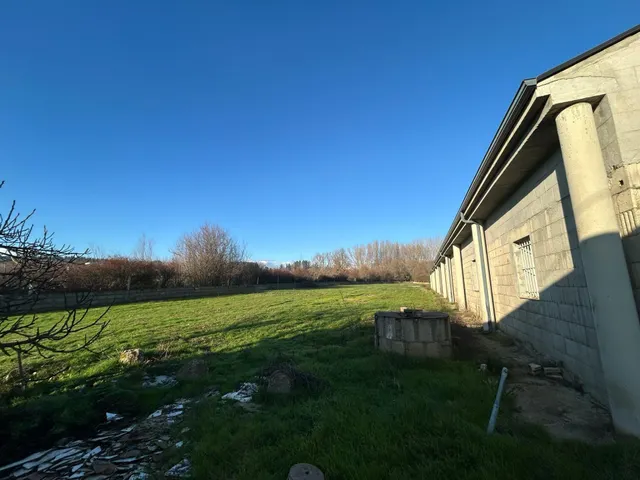 Encantadora Casa con Terreno en Cubillos del Sil — 30