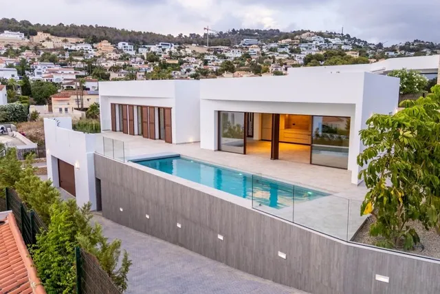 Villa moderna lista para entrar en la costa de Benissa y Calpe — 2