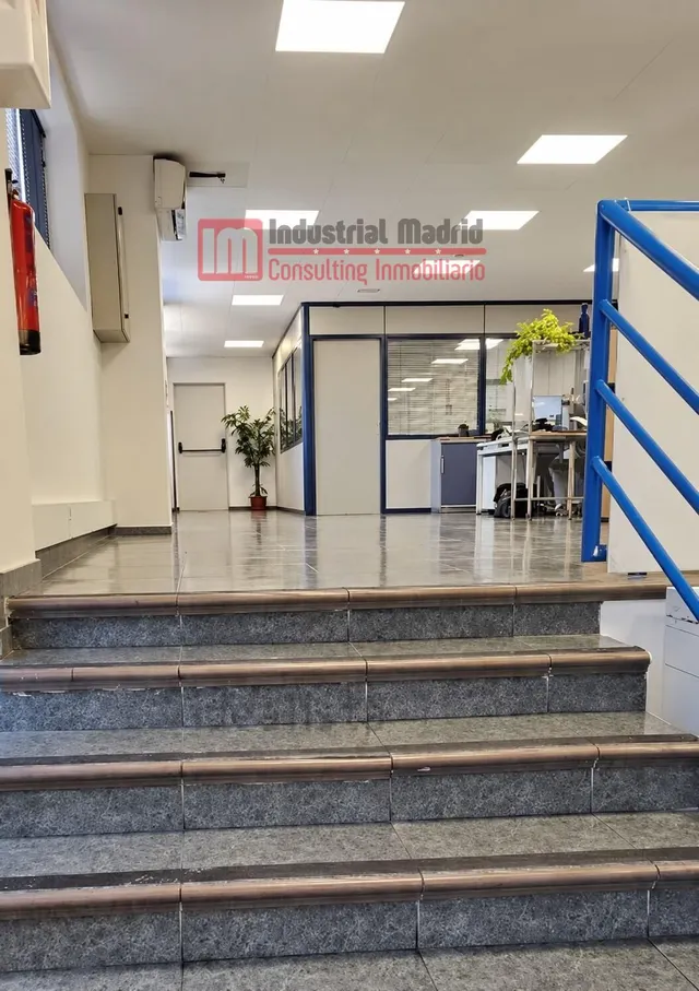Magnífica nave industrial y logística en Coslada — 10