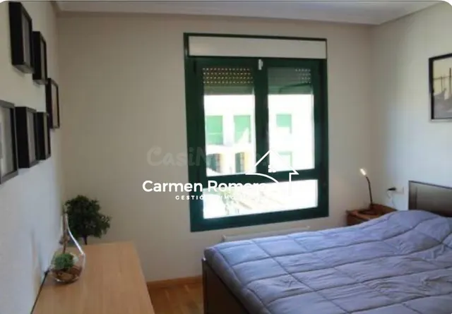 habitación DOBLE EN ALQUILER EN CHALET ADOSADO JTO. PARQUE C - foto 3