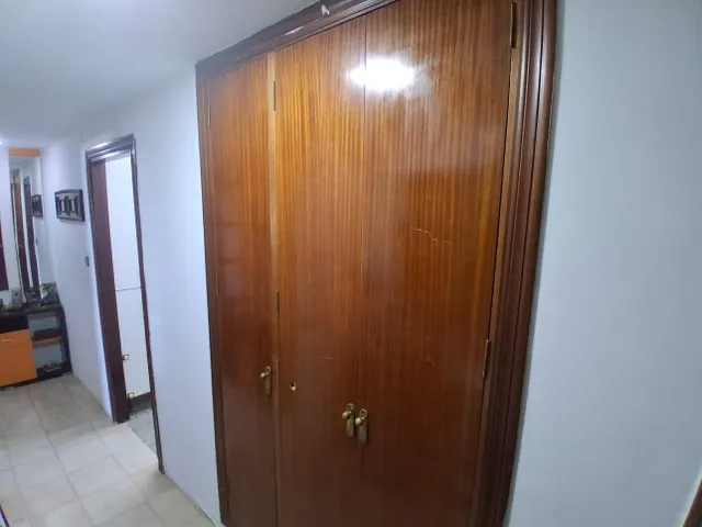 AMPLIO PISO EN PRIMERA LINEA DE PLAYA — 27