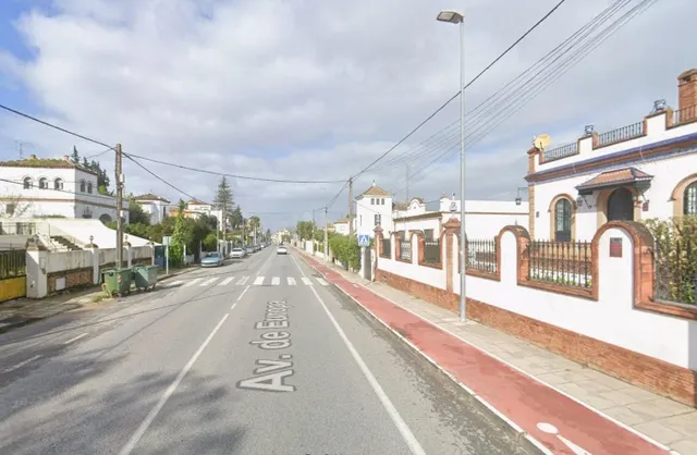 Parcela en recinto cerrado para 5 viviendas