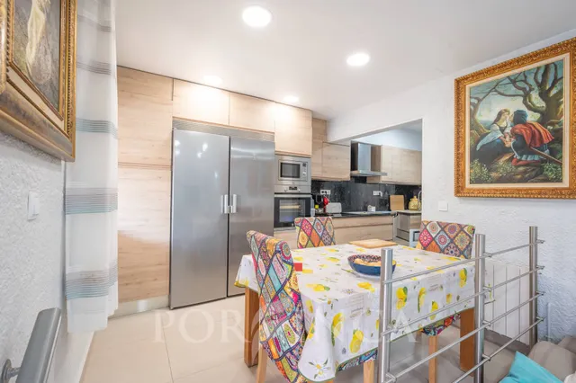 Chalet independiente de una planta con piscina privada en Mas Ambròs, Calonge — 16