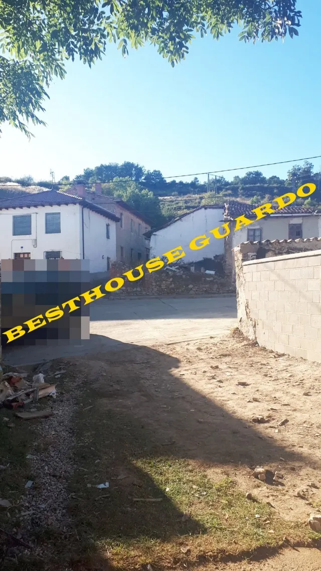 SE VENDE CASA EN LAS HERAS DE LA PEÑA — 7
