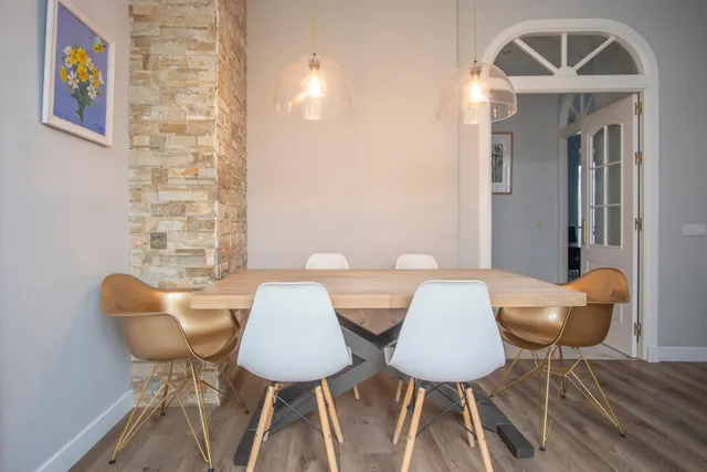 Espaciosa casa con encanto en el centro: elegancia, azotea y sótano en calle Murillo ✨ — 15