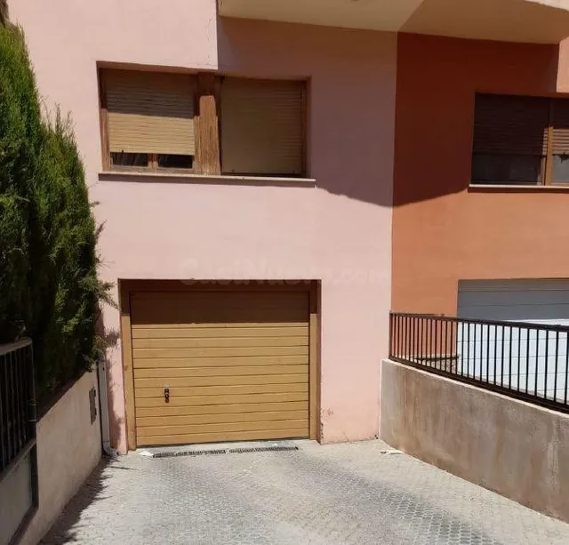 Se vende Chalet Adosado Sin Posesión en la localidad de Chur - foto 5
